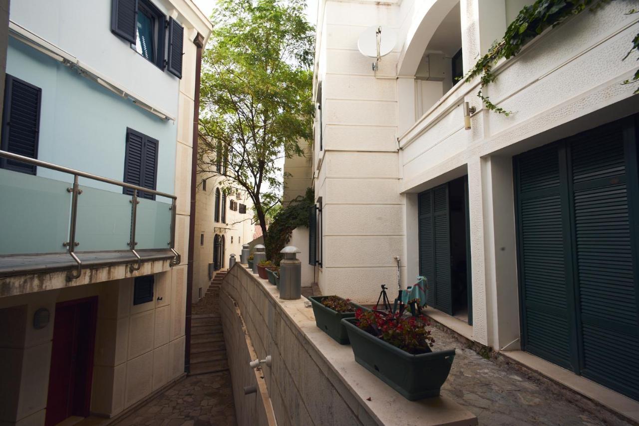 סבטי סטפן Apartments Secret Garden מראה חיצוני תמונה