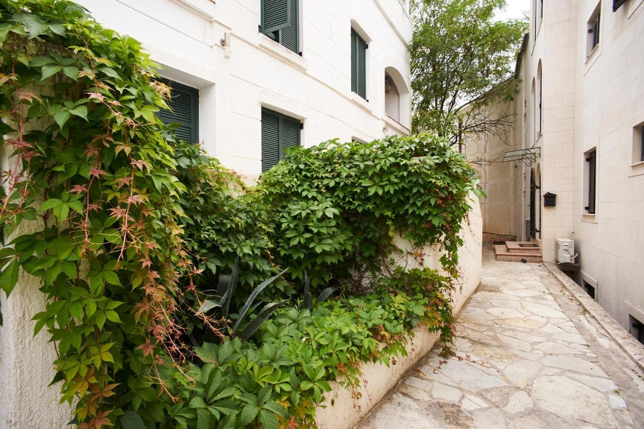 סבטי סטפן Apartments Secret Garden מראה חיצוני תמונה