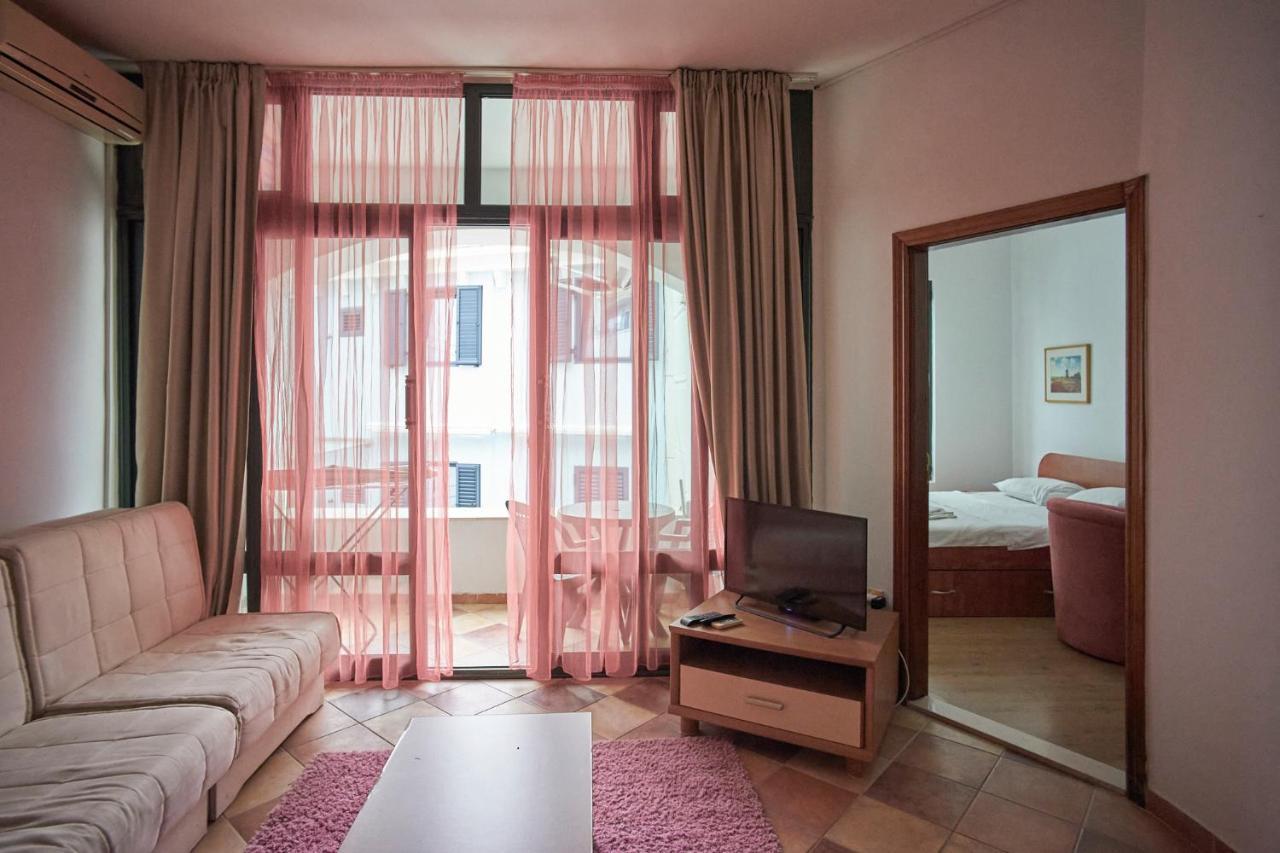 סבטי סטפן Apartments Secret Garden מראה חיצוני תמונה